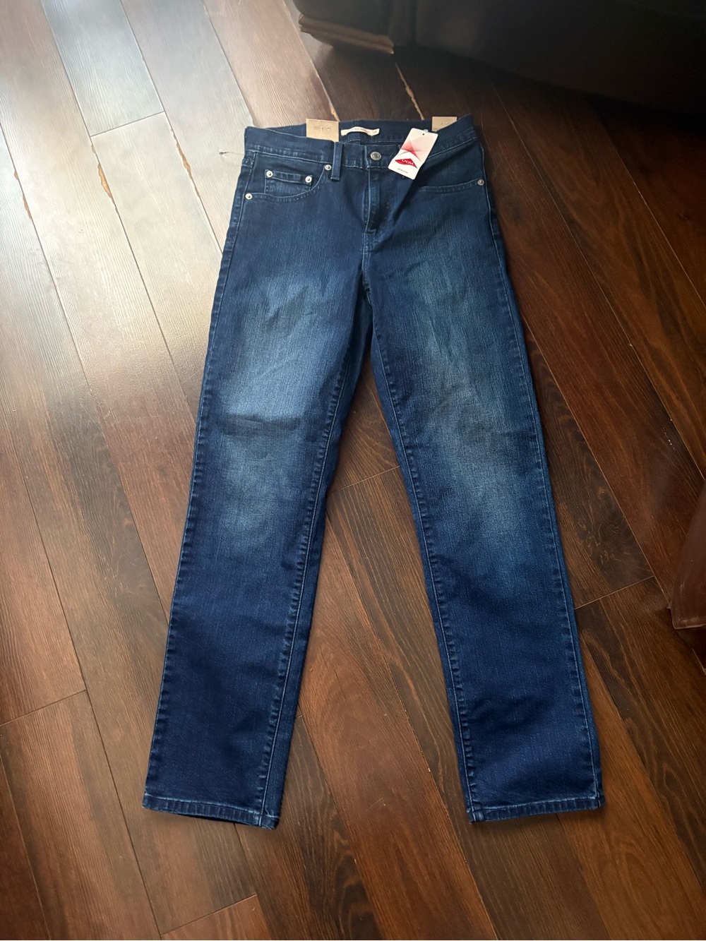 Women’s Levi jeans